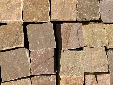 Pavimentazione_in_pietra_di_sabbia_Miak_chiusura