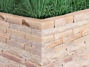 Mattoni di pietra quarzite Rio Dorado giallo con erba