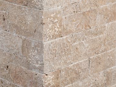 Mattoni di pietra in travertino Noce Rustic tagliati su misura