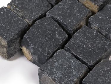 Sampietrini Basalto Sombra 8x9x9cm Dettaglio aree più chiare