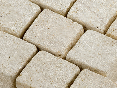 Sampietrini Limestone Royal Beige 10x10x8 cm Dettaglio