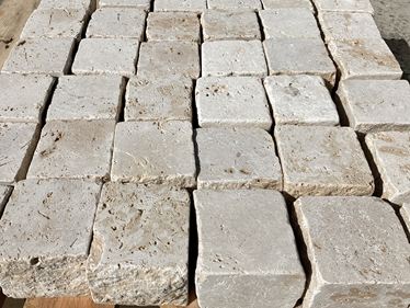 Pietre per pavimentazione_travertino_medio_selezione_schrg
