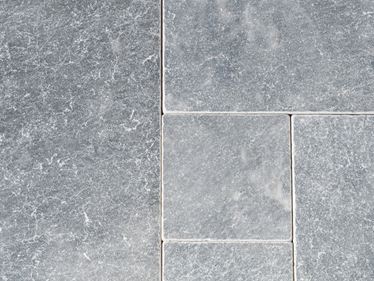 Primo piano di lastre di marmo grigio Afyon Grey