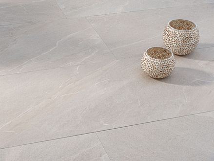 Look moderno in ardesia nei toni dell'oro chiaro e del crema: è Canyon Gold.