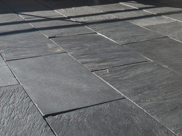 20160830_Schiefer-Black-Rustic-Galerie 1