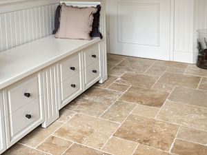 Chateau_Antique_Corridoio