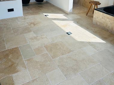 Chateau_pavimento_tagliato