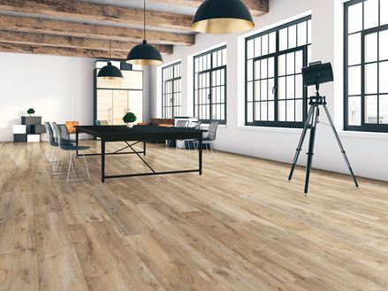 Monolocale con piastrelle effetto legno Canada Lodge