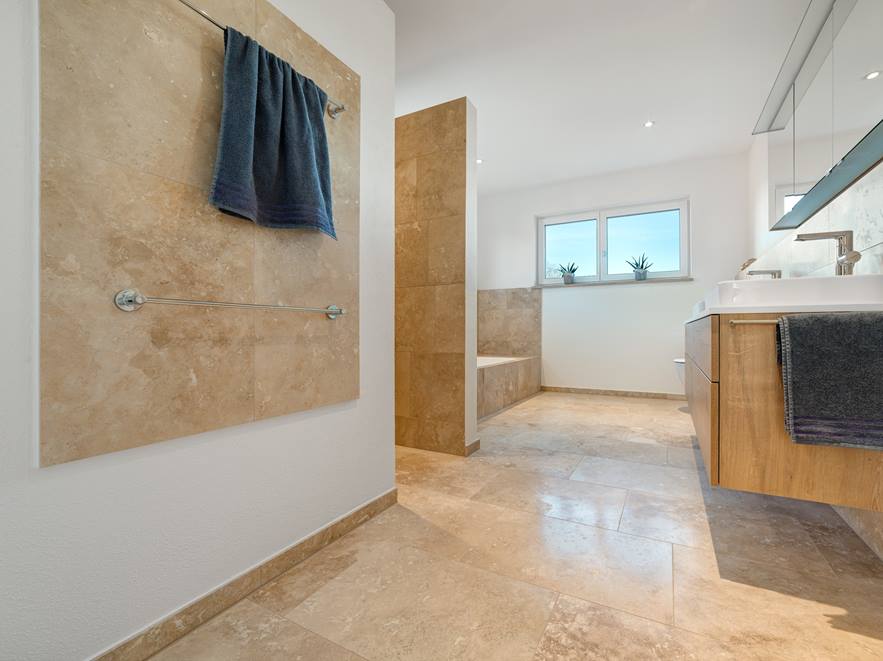 Rivestimento del bagno con Ivory Classic
