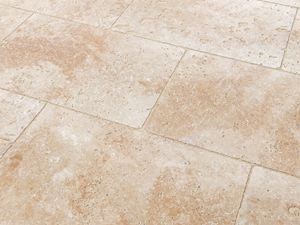 Piastrelle di travertino Rustic da vicino