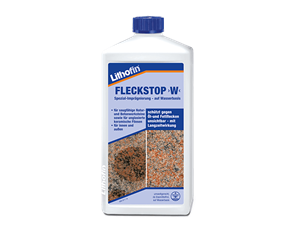 Un flacone di impregnante senza solventi per la cura delle Piastrelle