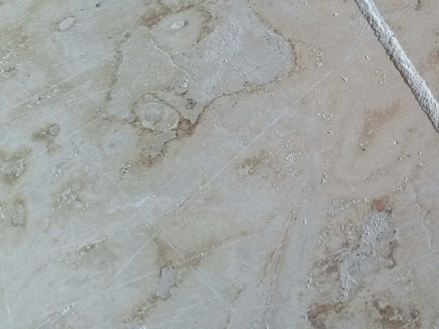 Graffi leggeri della pietra naturale