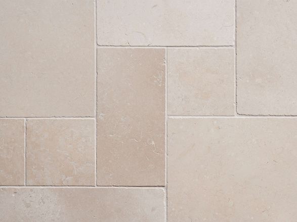 Cleopatra Light Piastrelle vista frontale