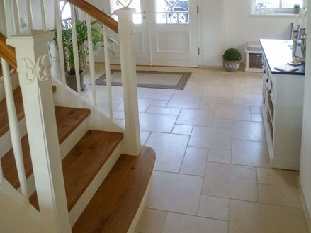 Piastrelle Cleopatra Light nell'area d'ingresso