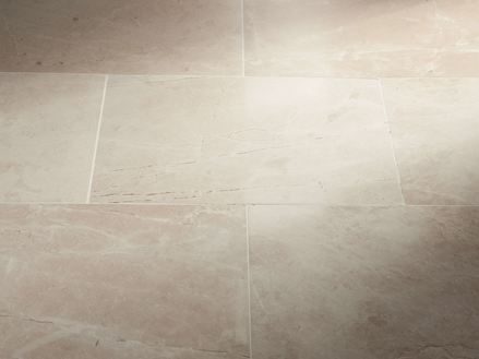 Piastrella di marmo Royal Cream lucidata con paralume