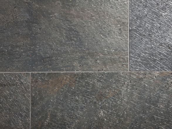 Piastrelle in quarzite Deoli Green, primo piano delle fughe