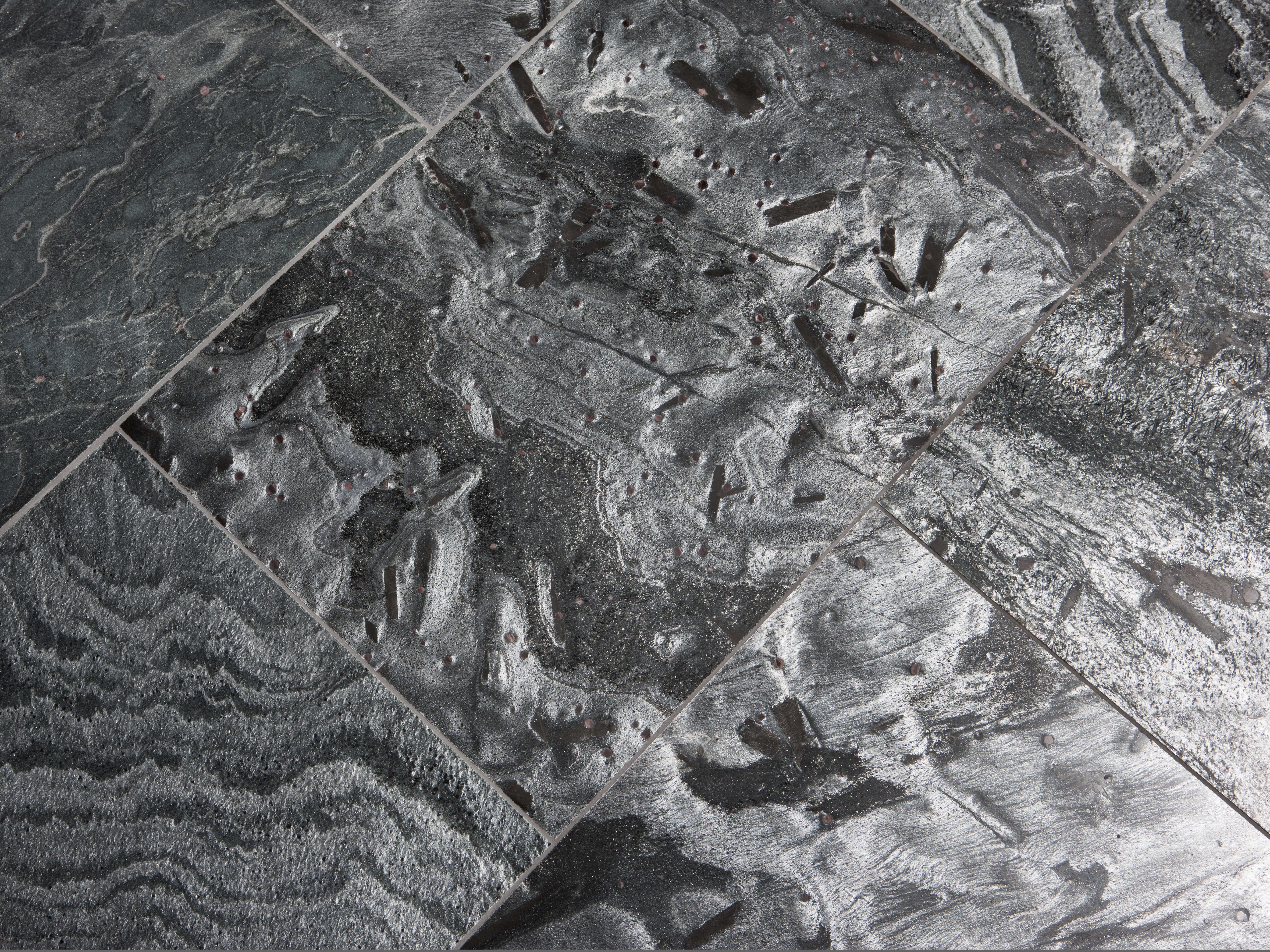 Piastrelle in quarzite Silver Grey, montaggio laterale