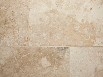 Piastrelle di travertino Vista frontale rustica, non intonacata