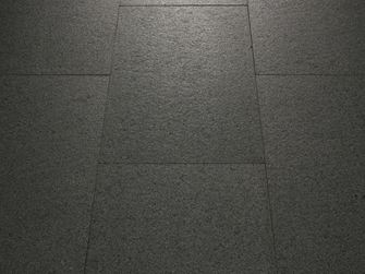 Primo piano del granito Padang Dark posato