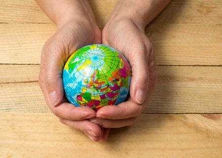 Pensare e vivere in modo sostenibile oggi per domani. Foto: dp@pic (FOTOLIA)