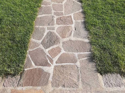 Area d'ingresso di una proprietà con Piastrelle poligonali